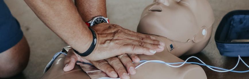 Erste Hilfe und Nothilfe